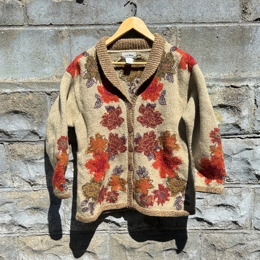 L.L.Bean Women's Tan and Burgundy Fall Autumn Wool Blend Cardigan Sweater - Picture 2 of 5